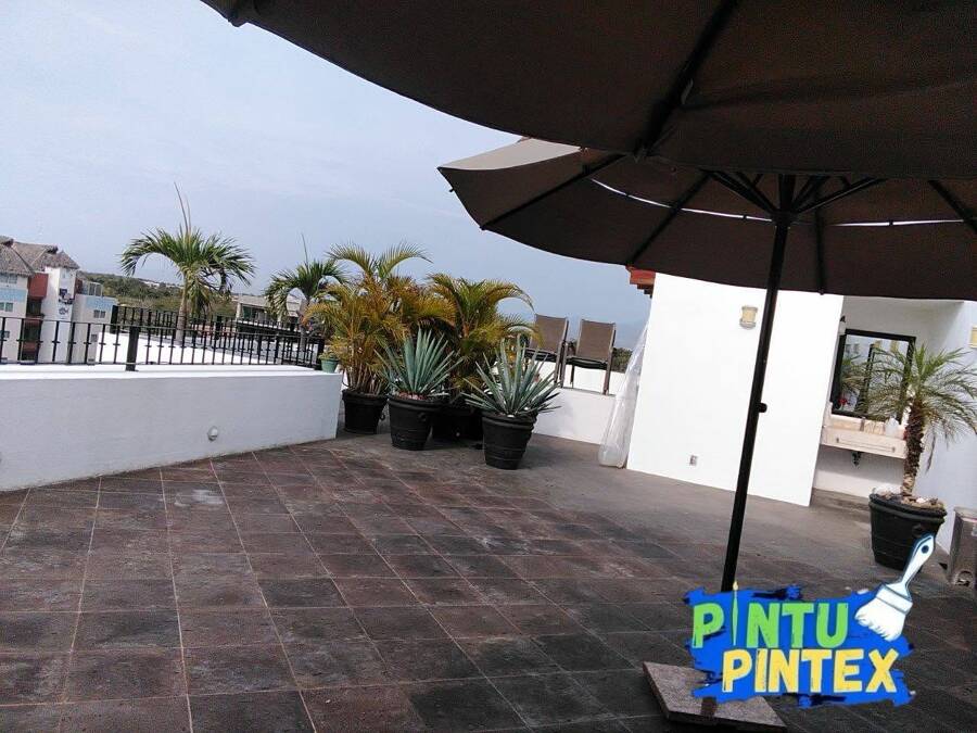 Terraza dañada por el interperismo