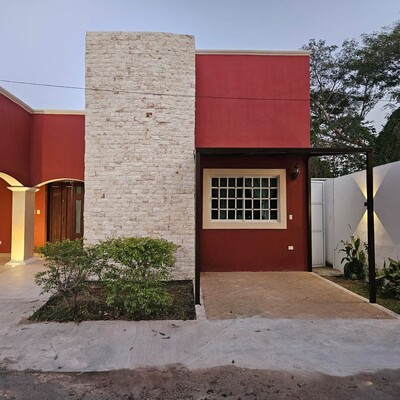 Fachada Xcumpich