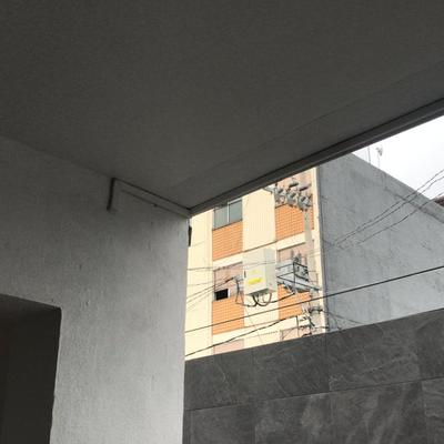 CABLE OCULTO EN AZULEJO