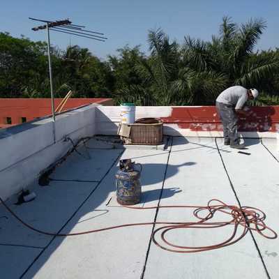 Servicios Técnicos, Profesionales