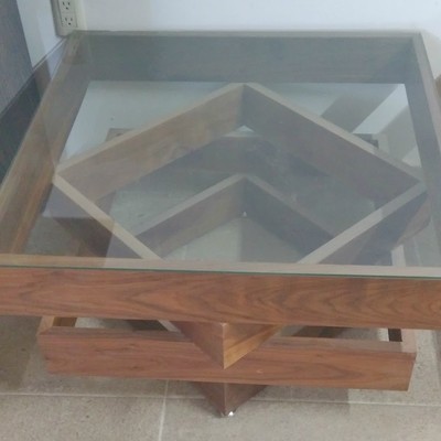 mesa de centro nogal natural