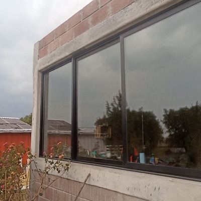 Ventana linea Española