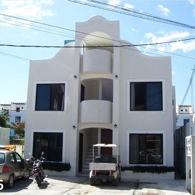 DEPARTAMENTOS EN PLAYA DEL CARMEN