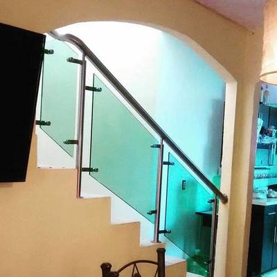 BARANDAL CON CRISTAL TEMPLADO