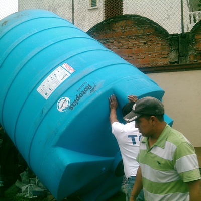 Instalacion de Cisterna Prefabricada