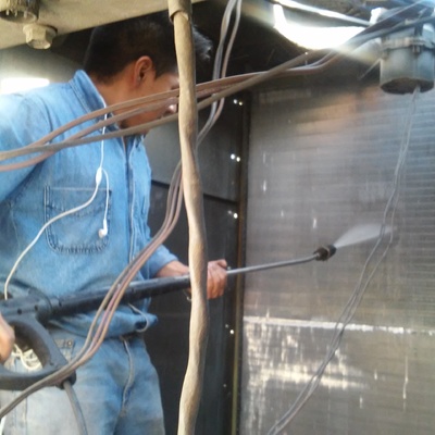 LIMPIEZA DE SERPENTÍN A CONDENSADOR DE EQUIPO PAQUETE