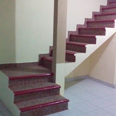 REMODELACION DE ESCALERA 4