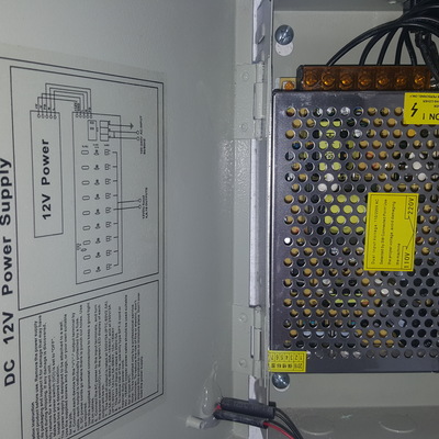 Fuente centralizada 9 puertos 12v 1A