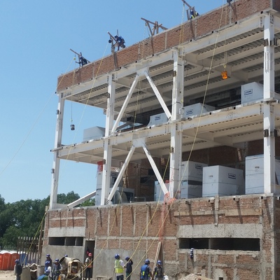 Muros de tabique y nivelaciones en azotea al 2%