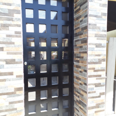 Fabricacion de todo estilo de puertas