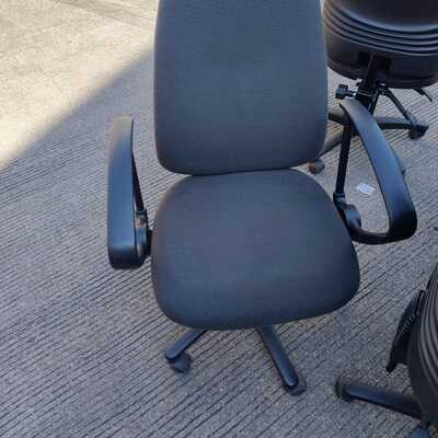 Mantenimiento de Mobiliario y Equipo