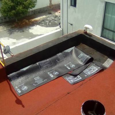 colocación de carpeta 4.00mm de espesor con refuerzo de poliester