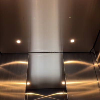 Decoracion de cabina de elevador