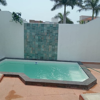 Piscina en patio