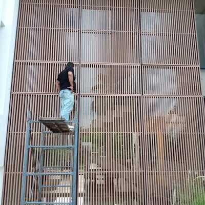 fachada decorativa con tubo de 1x1