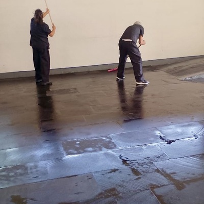 Lavado de estacionamientos