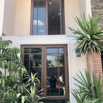 Puerta y ventana doble