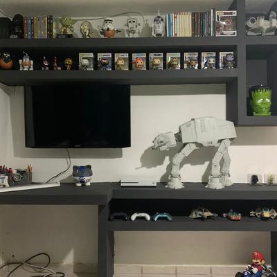 Juguetero/Escritorio