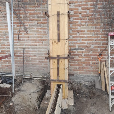 Cimbra columna 40x40