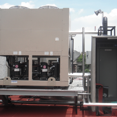 Instalacion de chillers de 60 tr de capacidad.