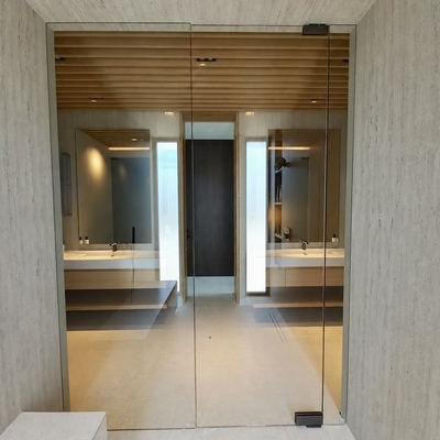 Puerta doble de cristal templado sin marco para baño