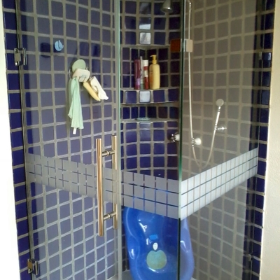 Cancel en escuadra abatible