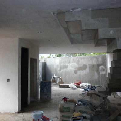 casa en construccion por el Metropolitano PB