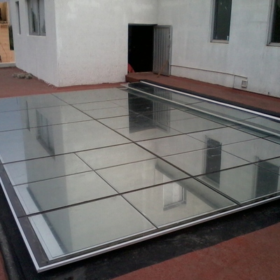 Domo en cubo de escalera