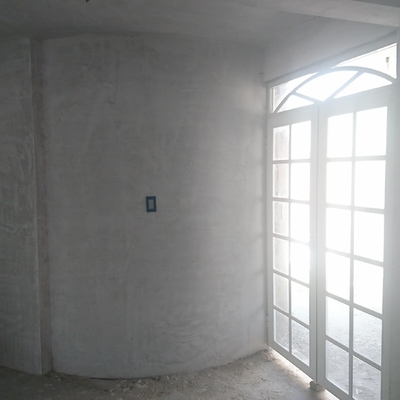 YESO EN CUBO DE ESCALERAS