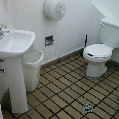 baño de Cd. satelite