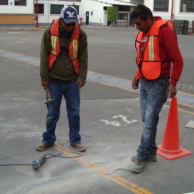 Grietas en piso de carga 