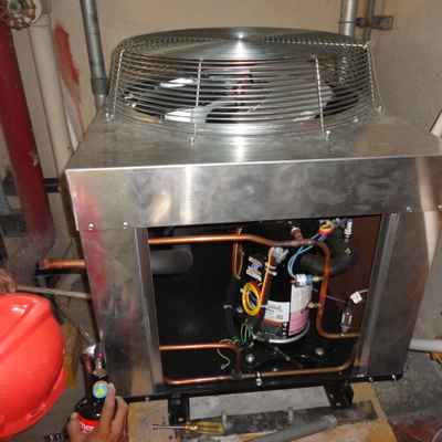 NSTALACION DE CLIIMA DE PAQUETE 25 TON.