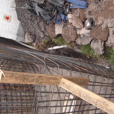 Armado de cimentación para recibir un silo de 200 toneladas