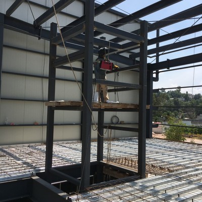 Estructura para elevador de servicio