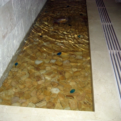 ESPEJO DE AGUA INTERIOR