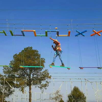 INSTALACION DE PUENTES COLGANTES