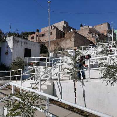 MEJORAMIENTO DEL ENTORNO URBANO