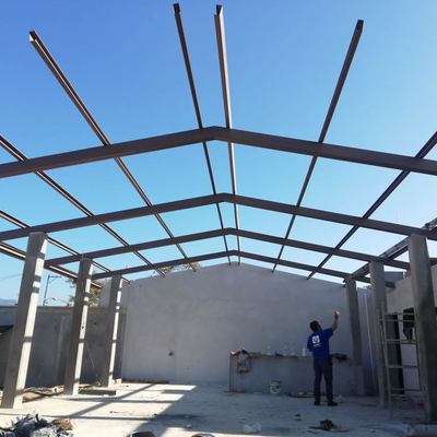 galera para una escuela de dos aguas