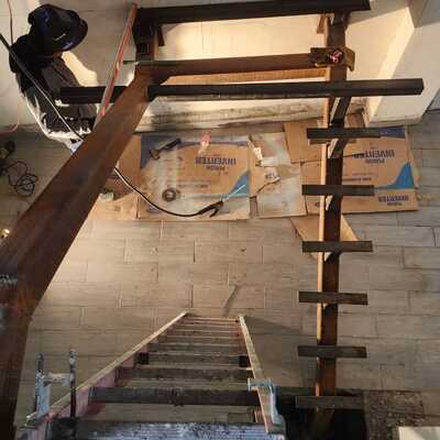 FABRICACION DE ESCALERAS DE METAL