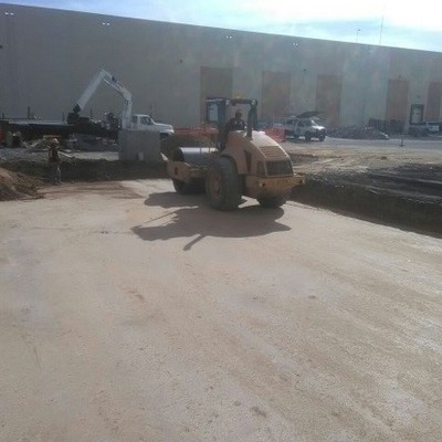 Movimiento de tierras y maquinaria