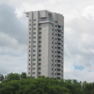 Vista de la torre por fuera