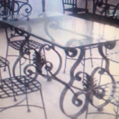 COMEDOR EN HERRERÍA FILETEADO