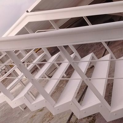 PINTURA INDUSTRIAL, ANTI FUEGO DE ESCALERAS.