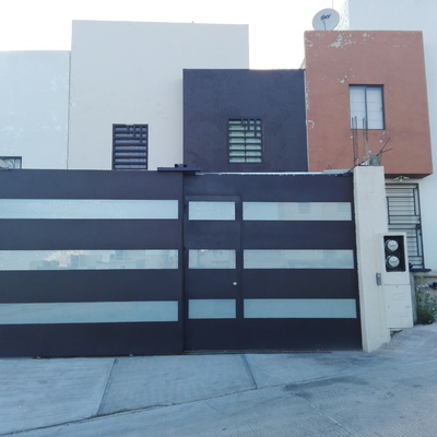 Puerta corrediza automática