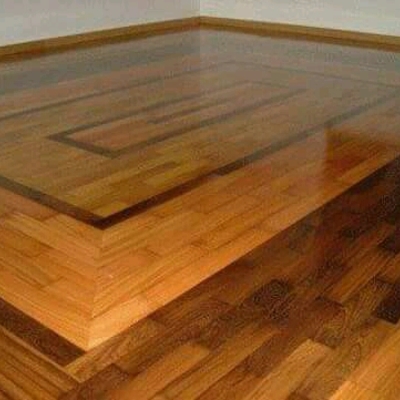 Piso En madera de tslam y encino