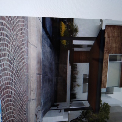 Cochera acabado en duela