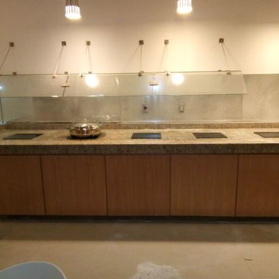 BARRA DE BUFFET EN GRANITO ORNAMENTAL