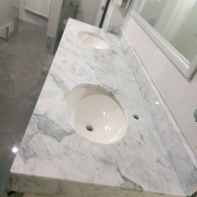 CUBIERTA DE BAÑO MARMOL VENECIANO