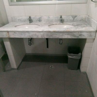 CUBIERTA DE BAÑO MARMOL VENECIANO