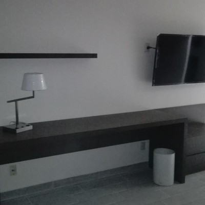 MESAS GRAPAS ENTREPAÑOS